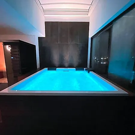Domo Apuliae 4*